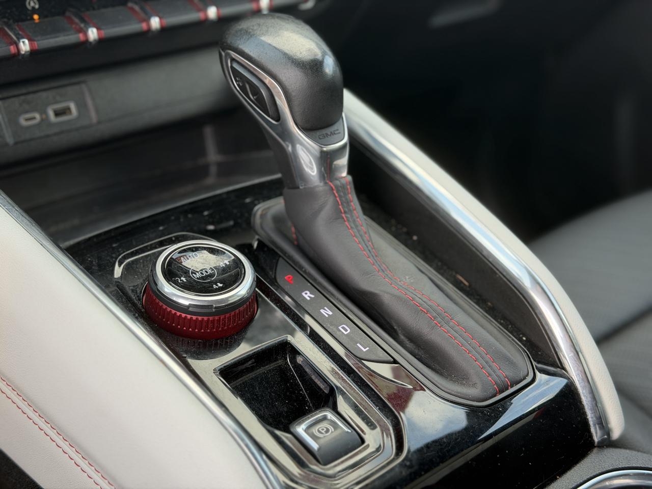 GMC Canyon  2025