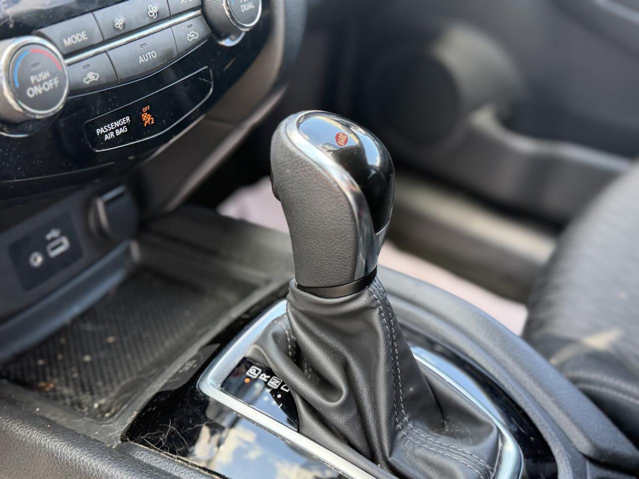 Nissan Rogue  2018