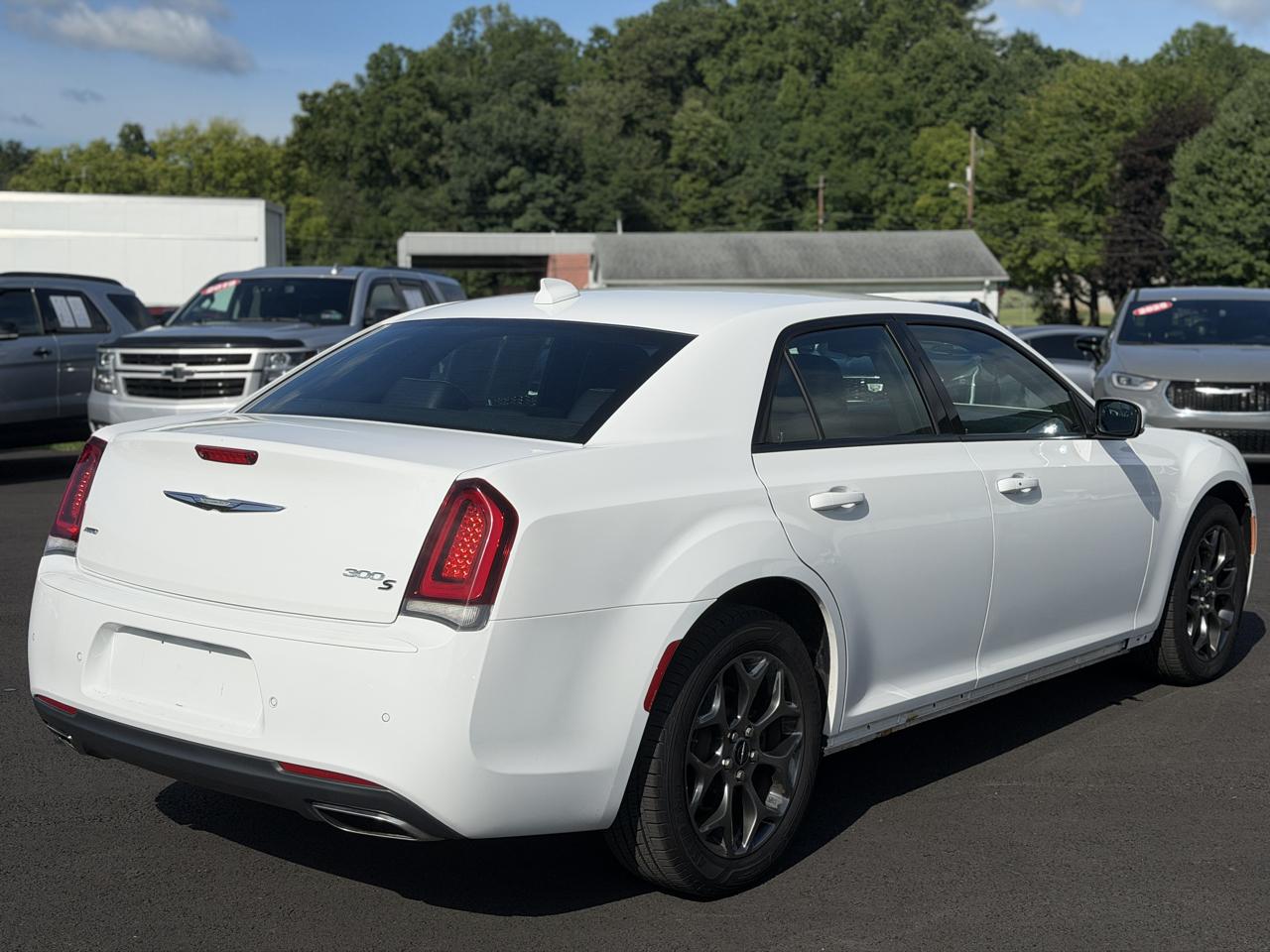 Chrysler 300  2018