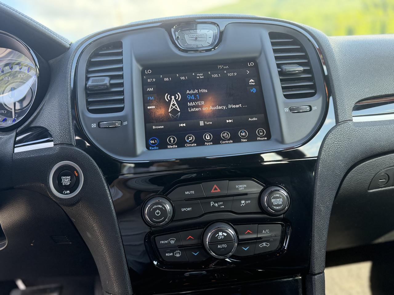 Chrysler 300  2018