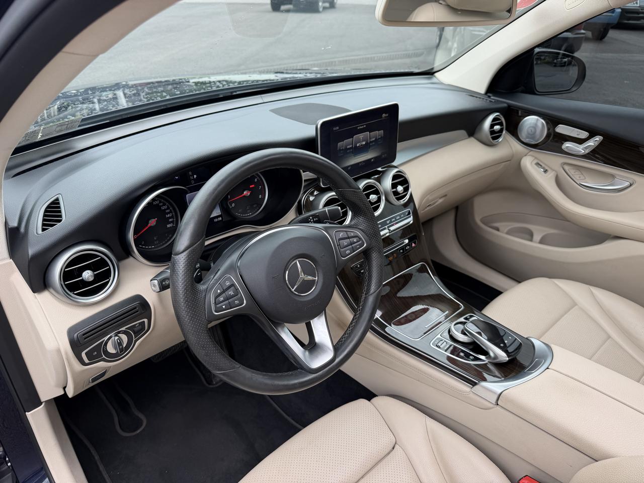 Mercedes-Benz GLC-Class  2017