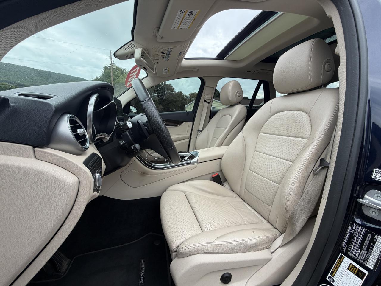 Mercedes-Benz GLC-Class  2017