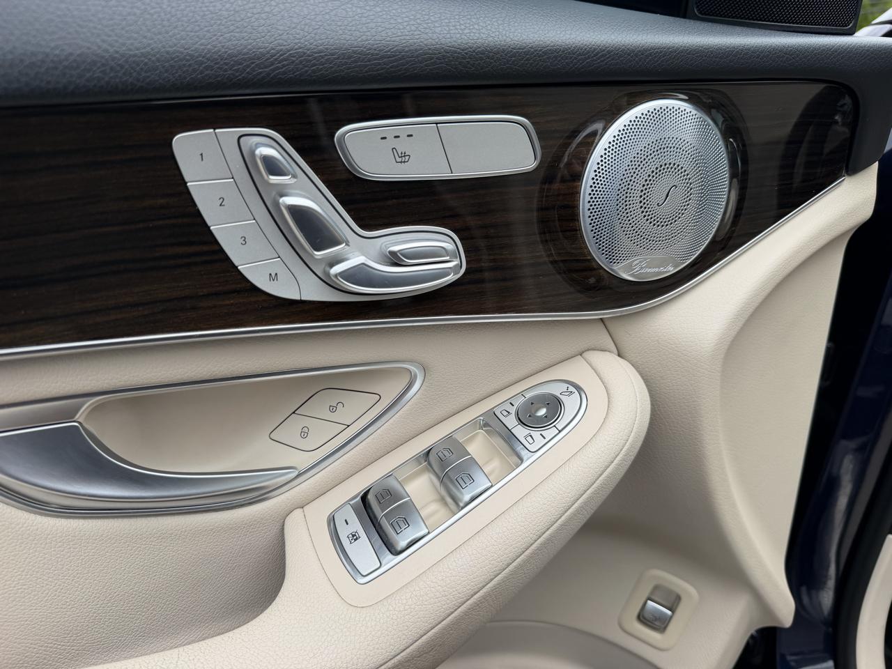 Mercedes-Benz GLC-Class  2017