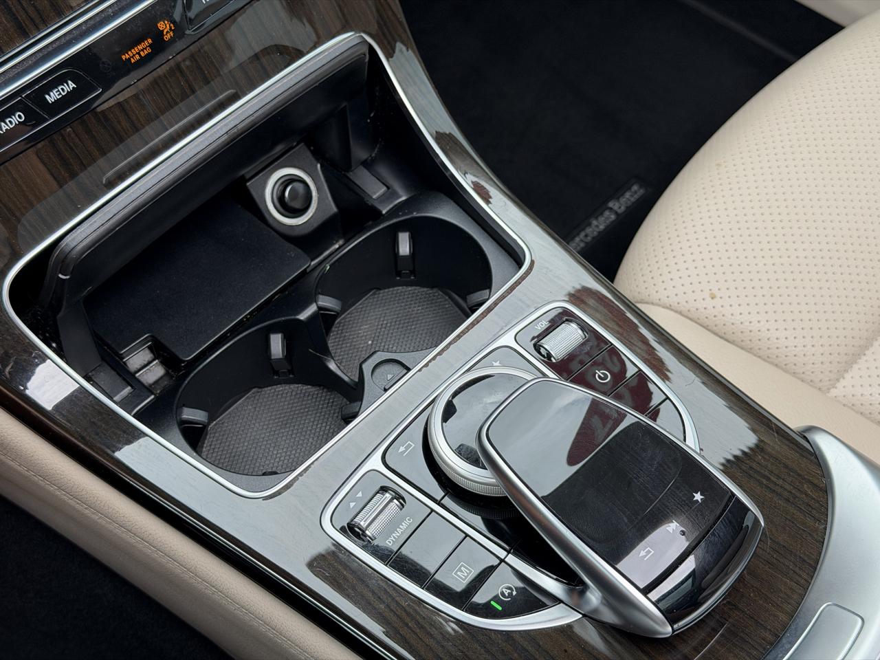 Mercedes-Benz GLC-Class  2017