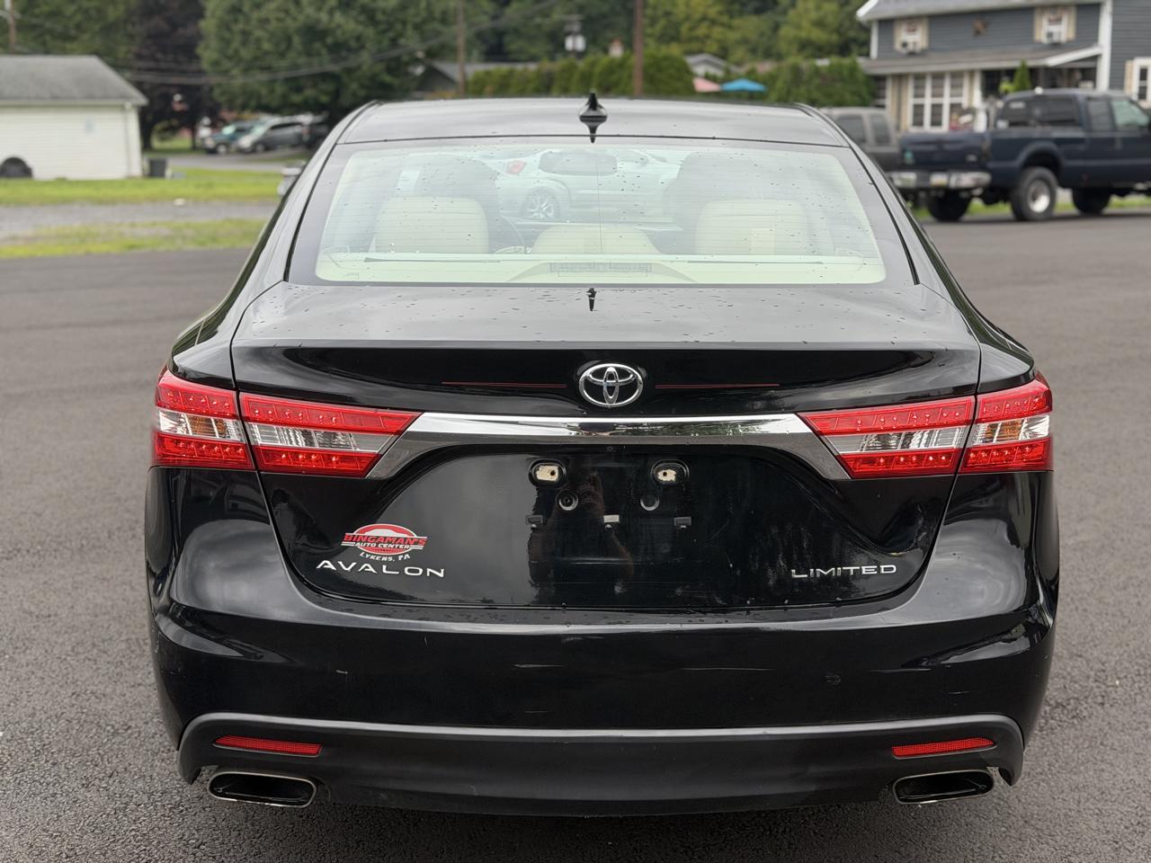 Toyota Avalon  2014