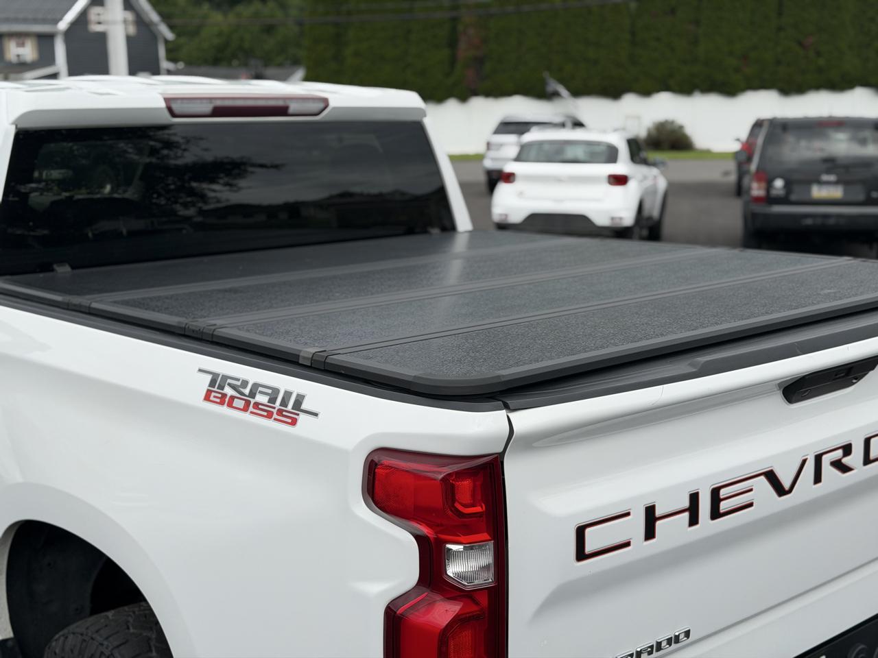 Chevrolet Silverado 1500  2021