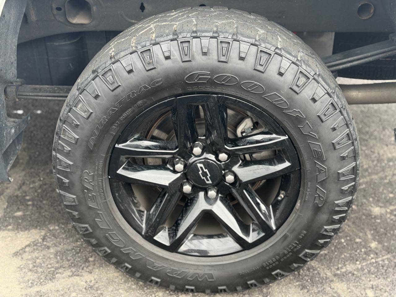 Chevrolet Silverado 1500  2021