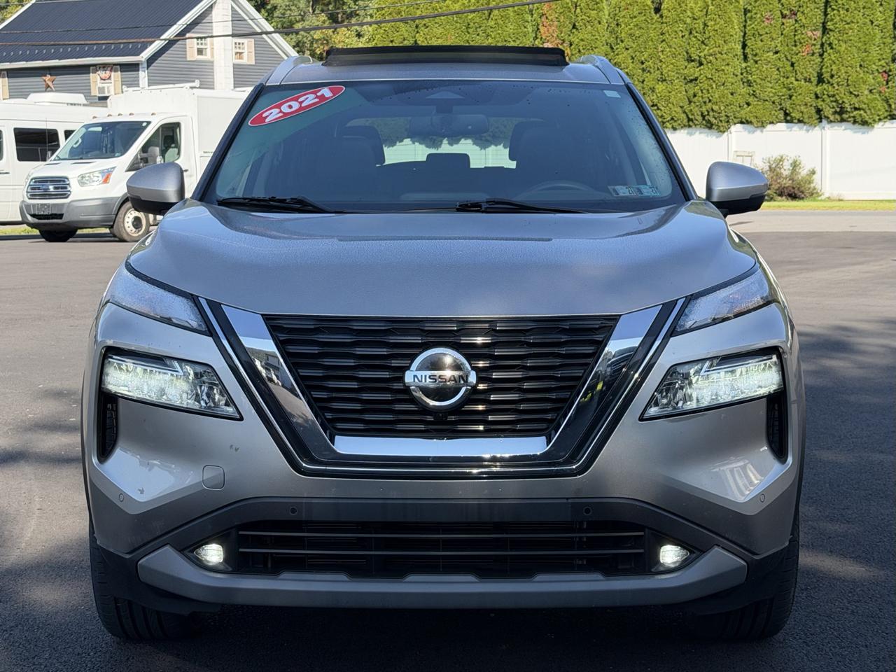 Nissan Rogue  2021