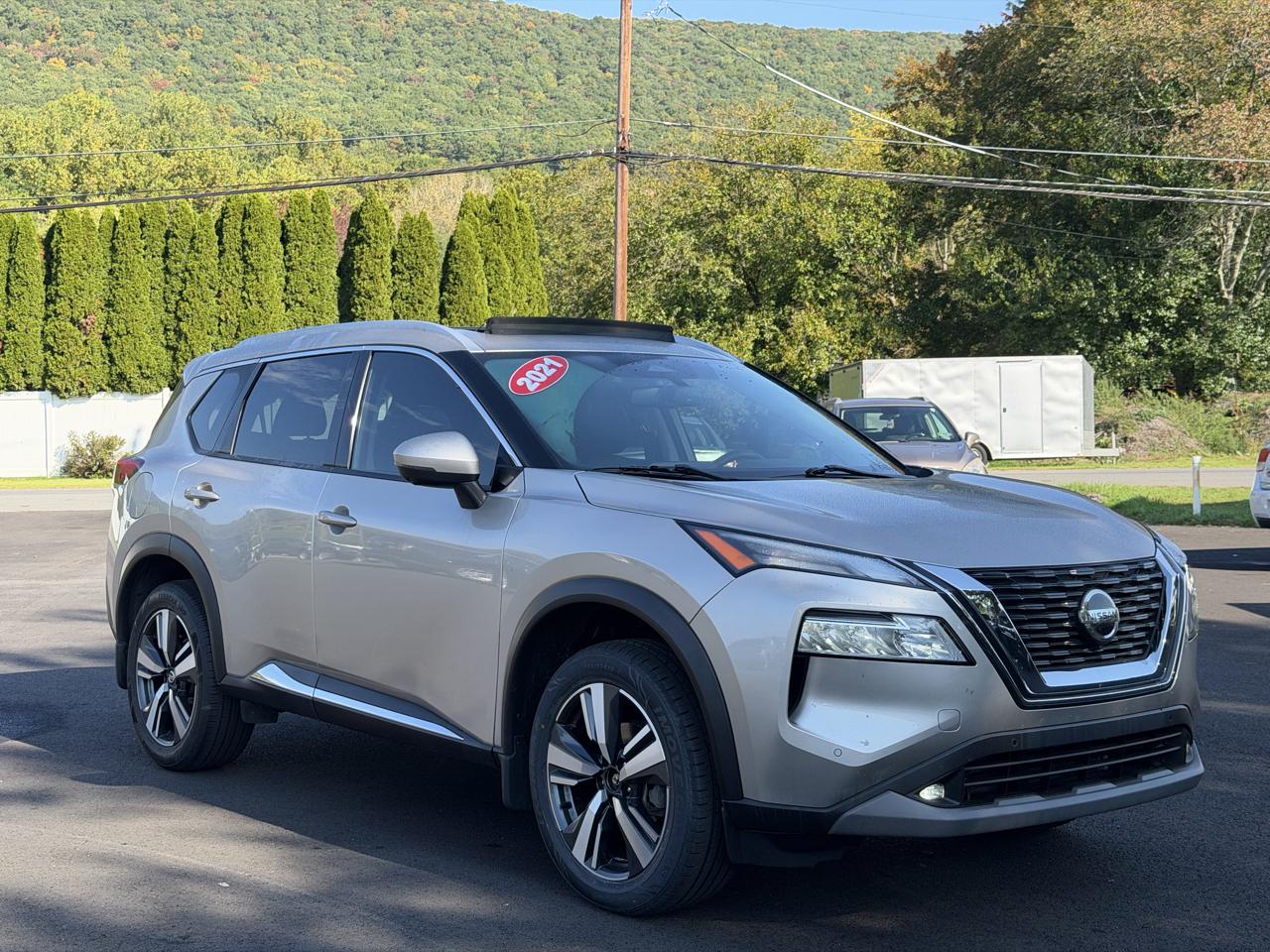 Nissan Rogue  2021