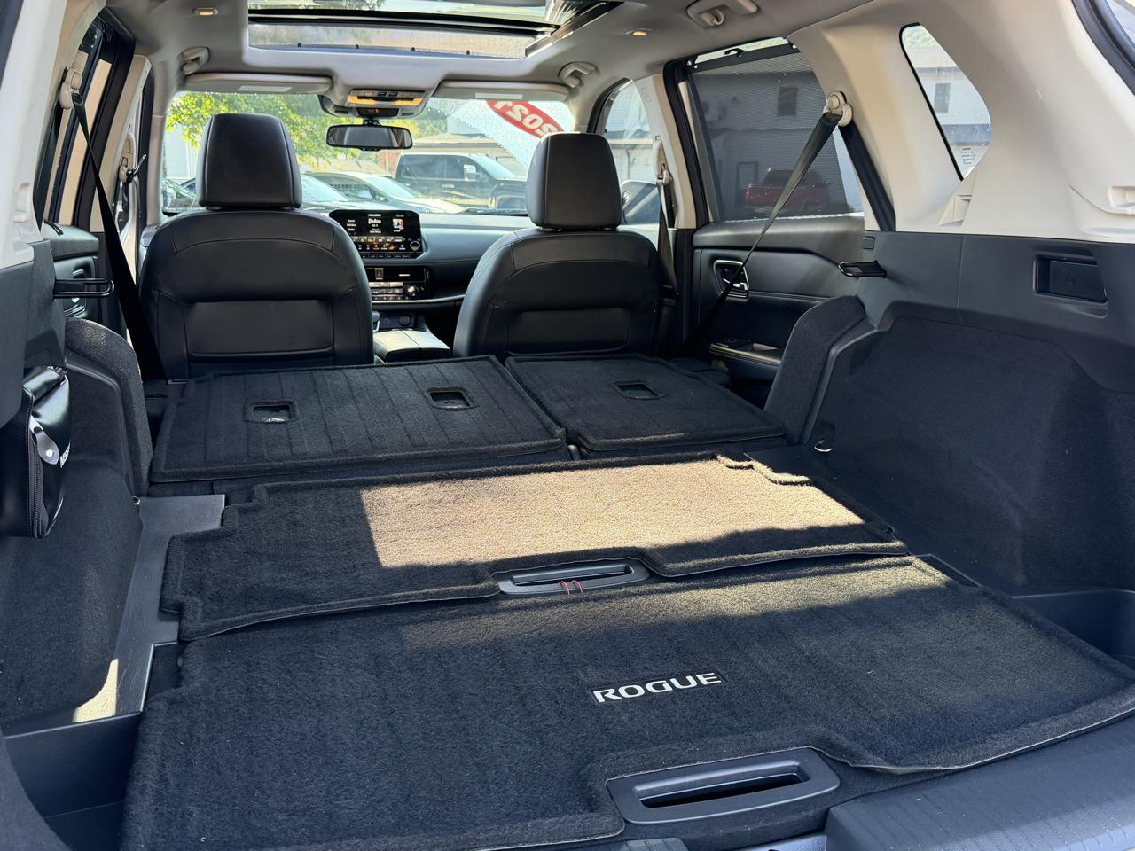 Nissan Rogue  2021