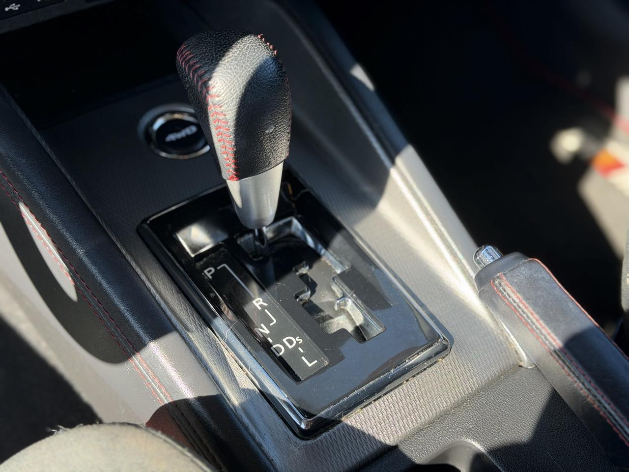 Mitsubishi Outlander Sport  2023