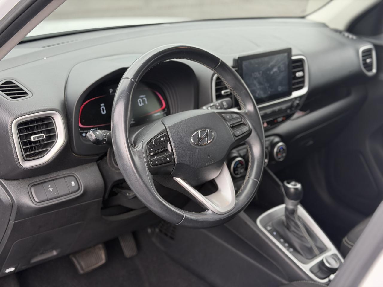 Hyundai Venue  2024