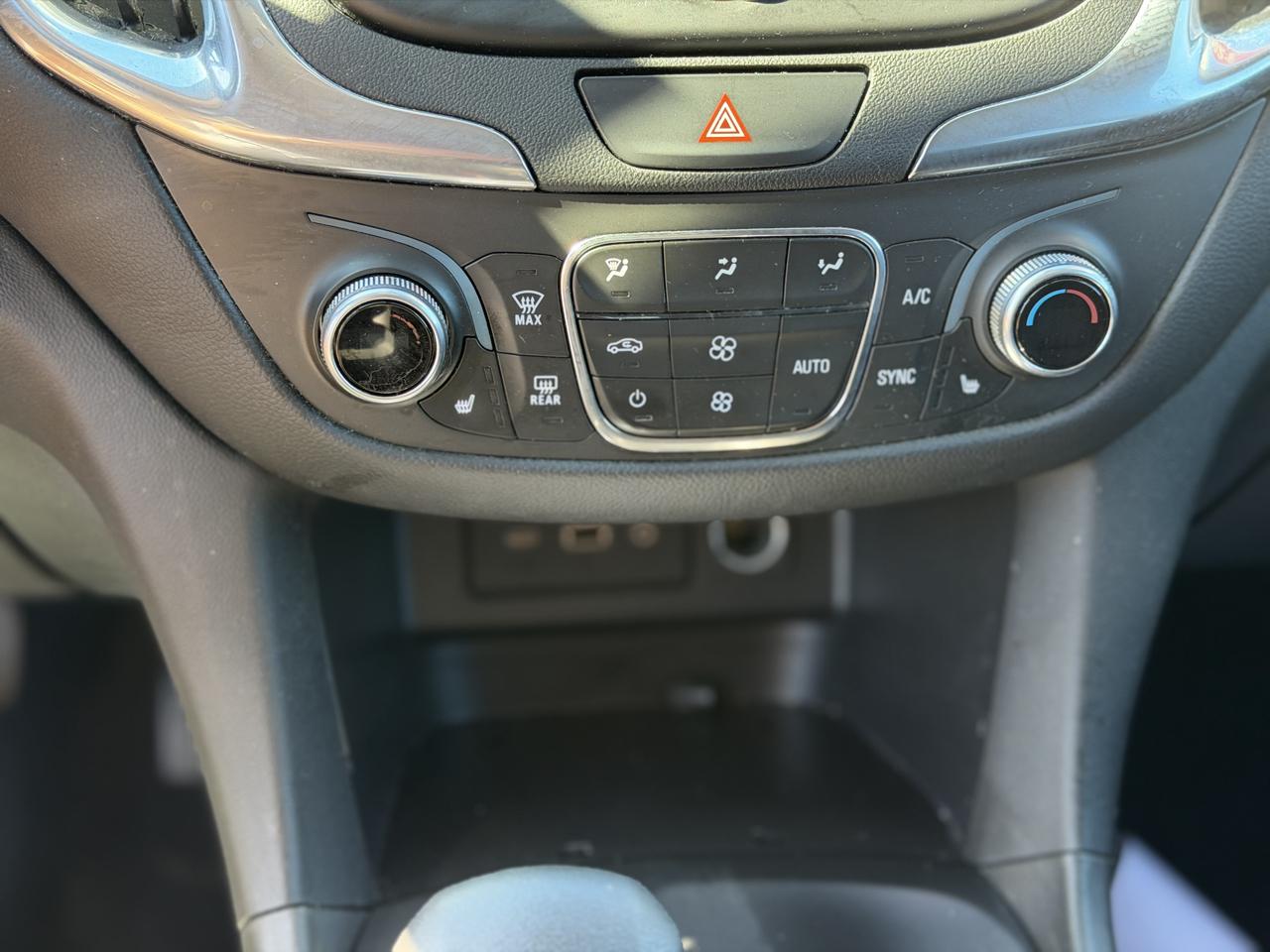 Chevrolet Equinox  2021