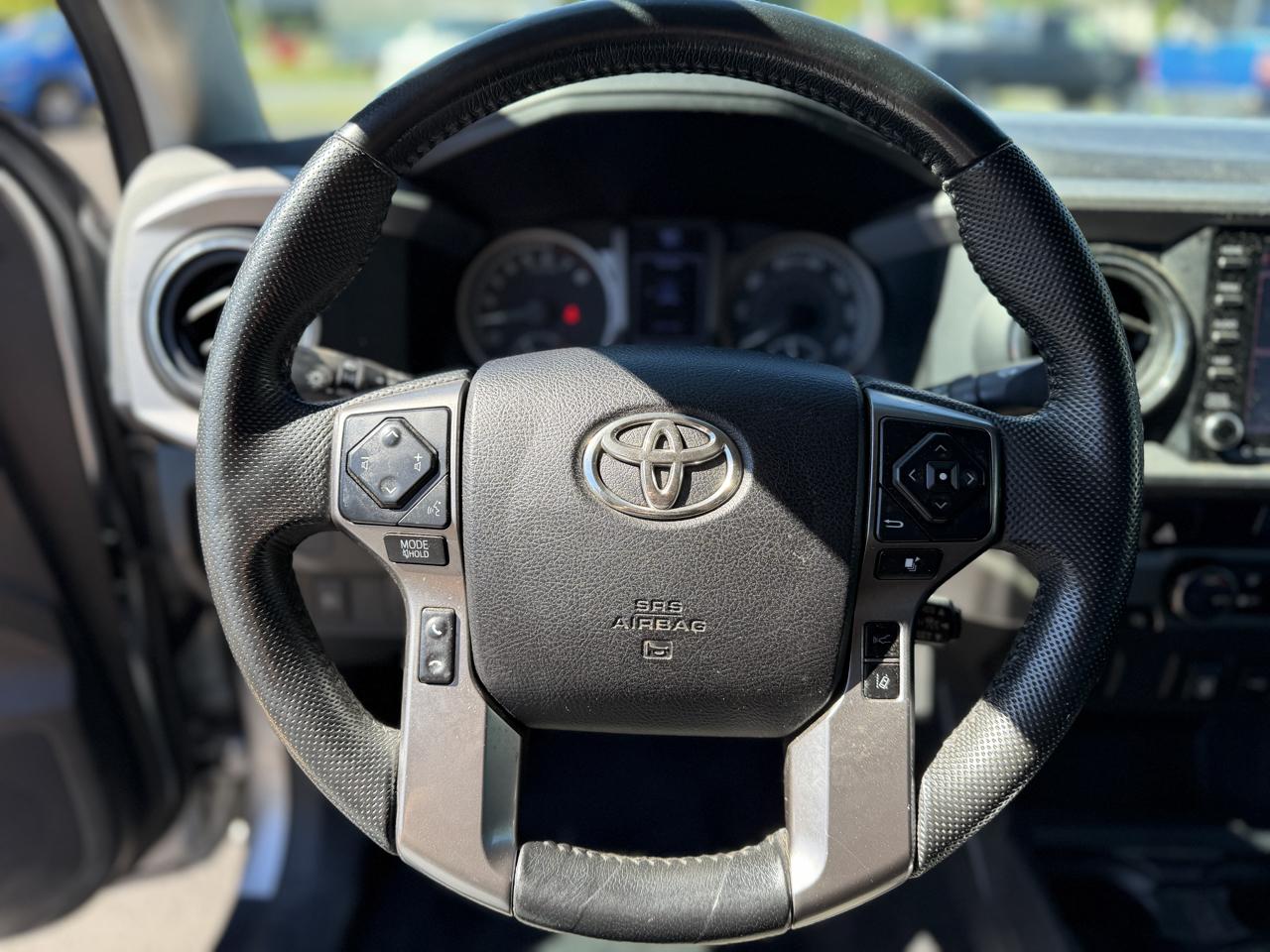 Toyota Tacoma  2021