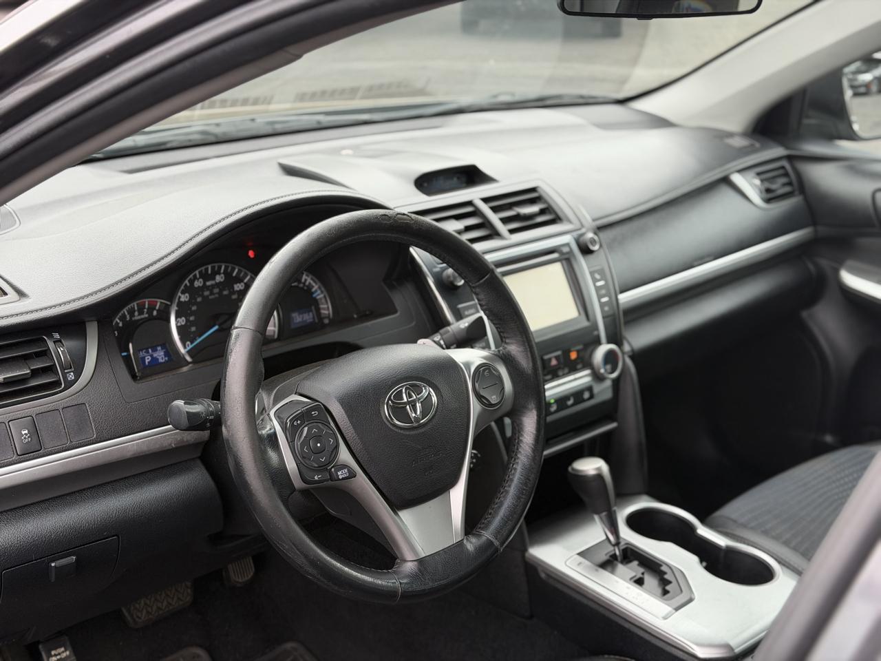 Toyota Camry  2014