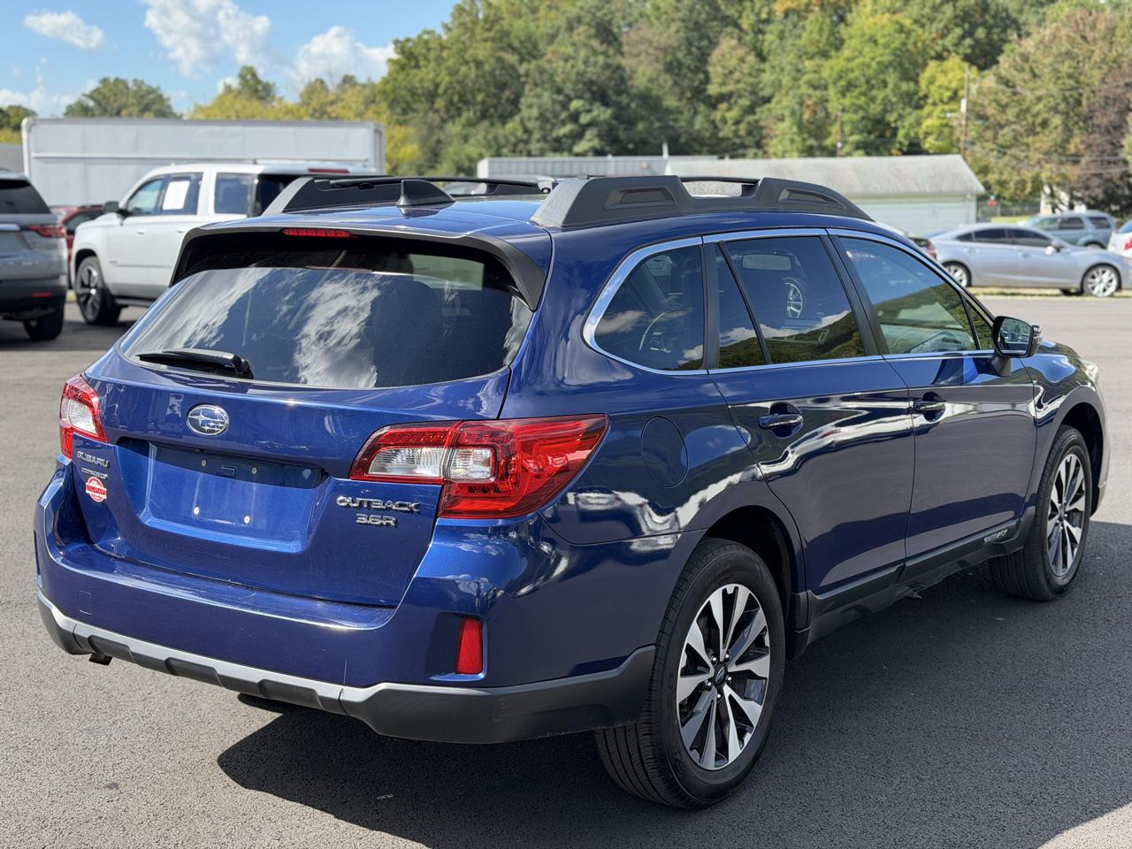 Subaru Outback  2016