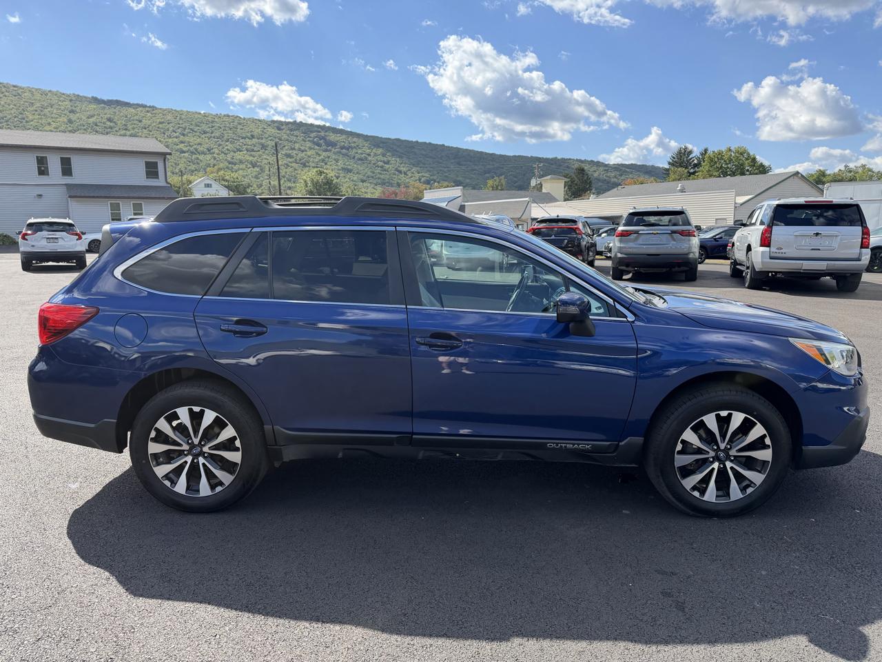 Subaru Outback  2016