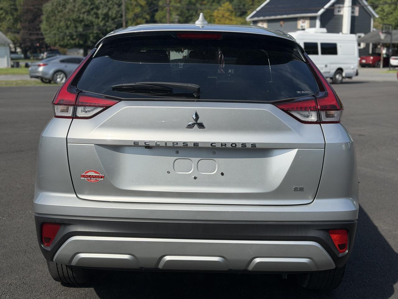 Mitsubishi Eclipse Cross  2024