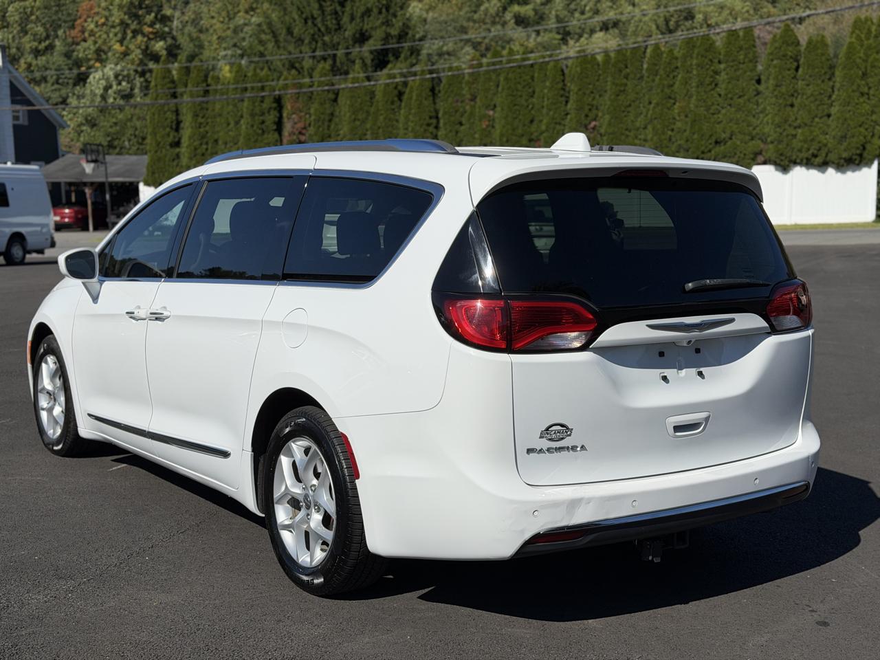 Chrysler Pacifica  2018