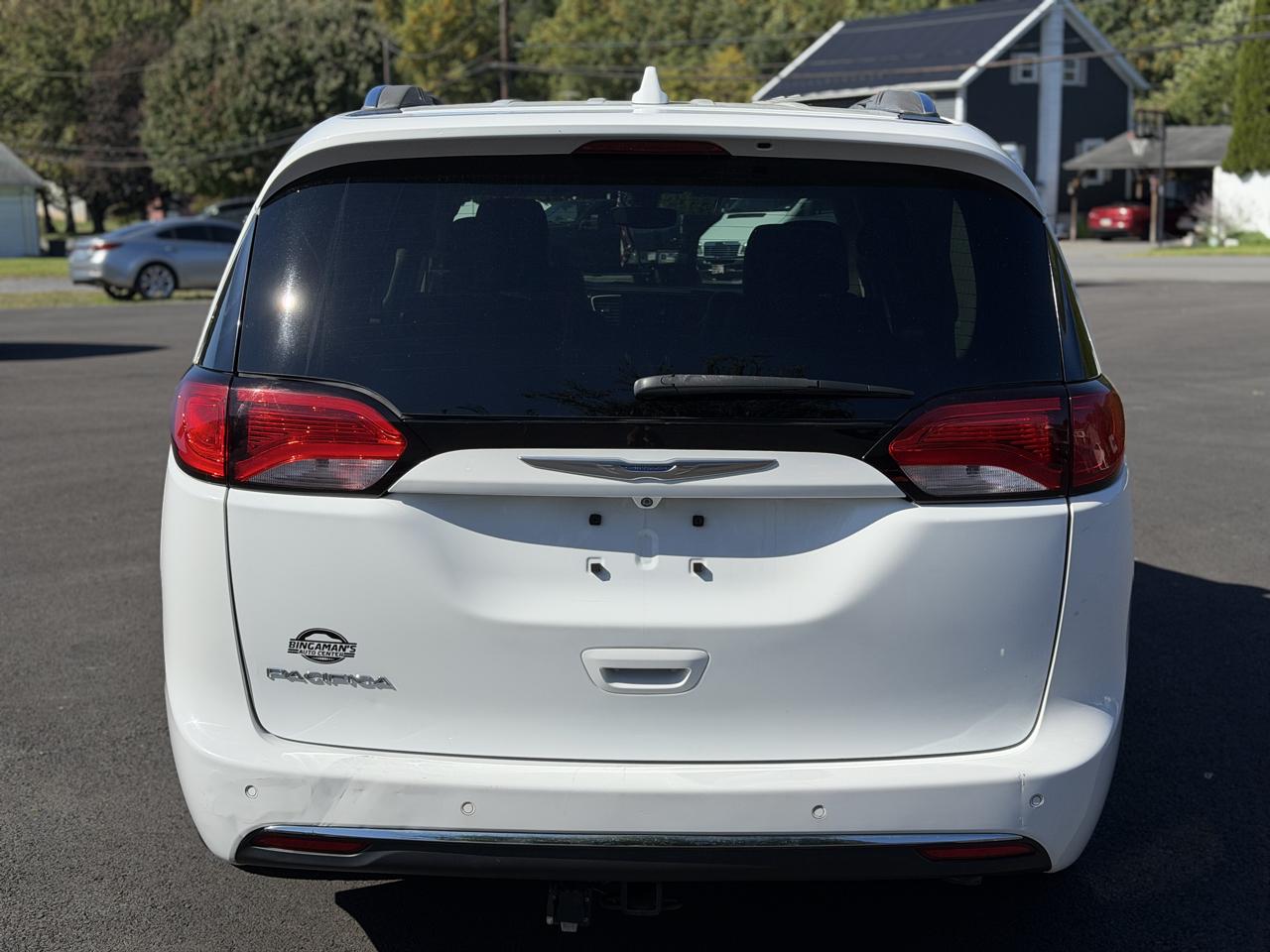 Chrysler Pacifica  2018