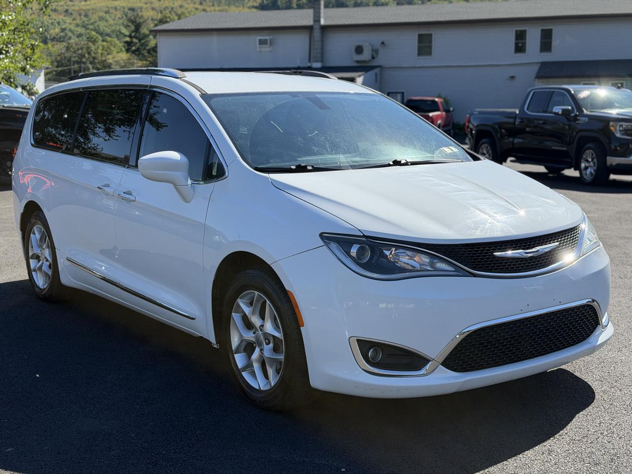 Chrysler Pacifica  2018
