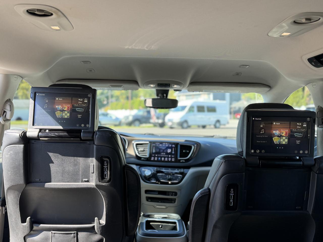 Chrysler Pacifica  2018