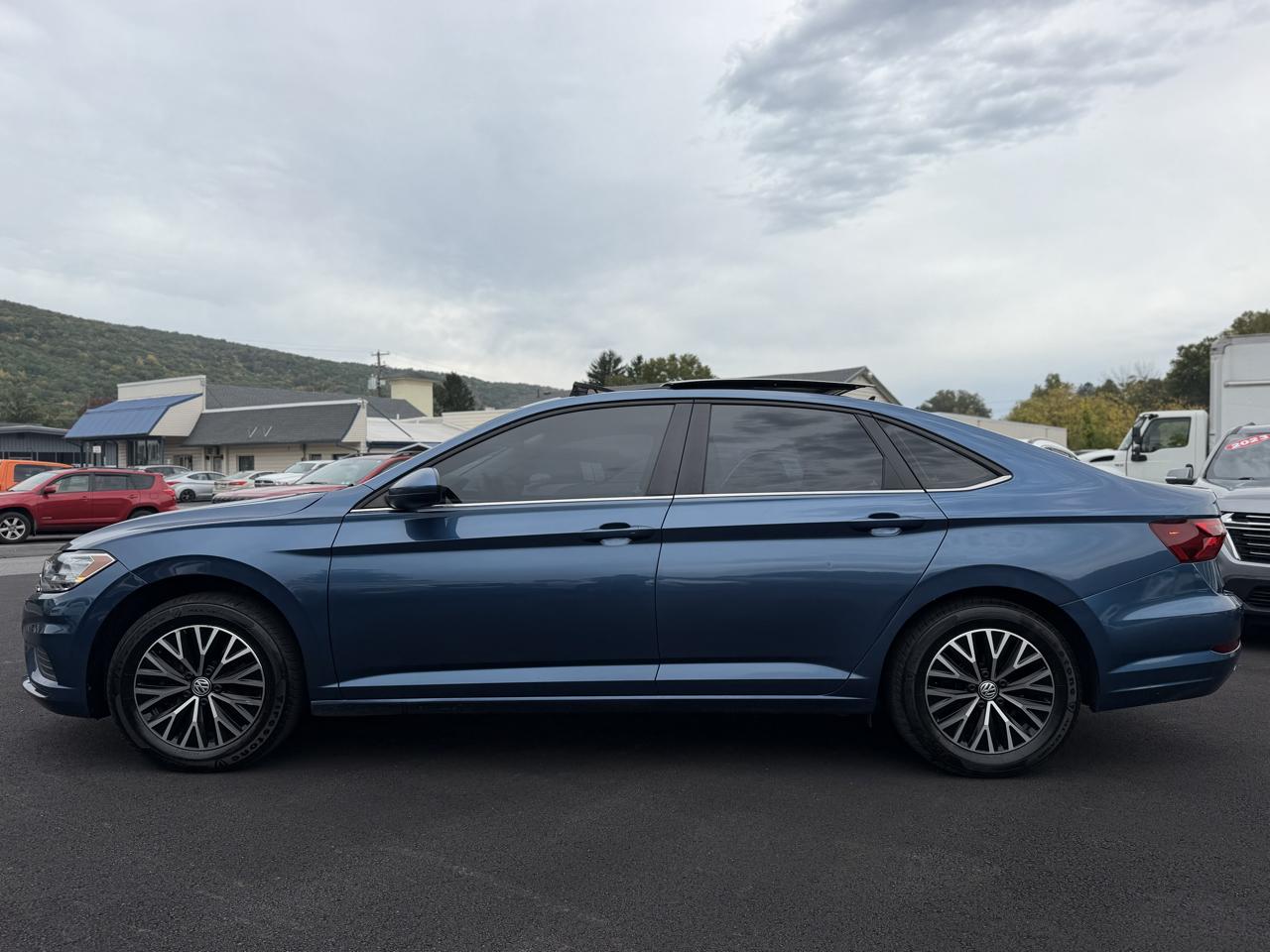 Volkswagen Jetta  2020