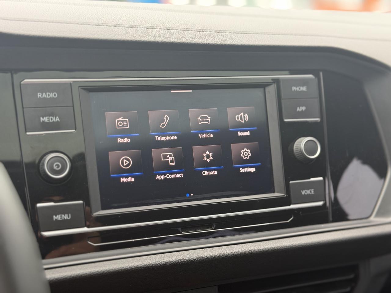 Volkswagen Jetta  2020