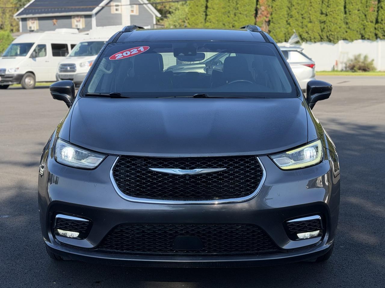 Chrysler Pacifica Hybrid  2021
