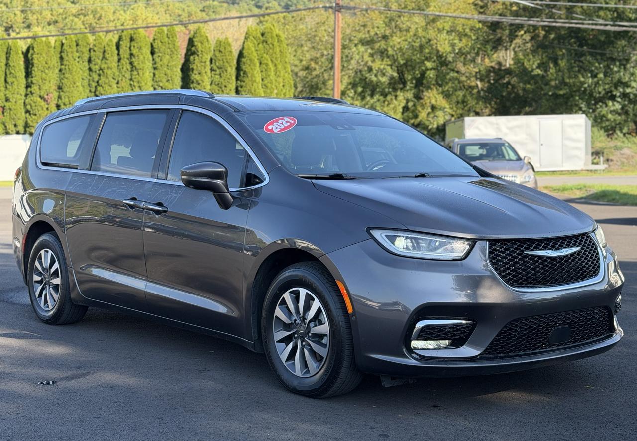 Chrysler Pacifica Hybrid  2021