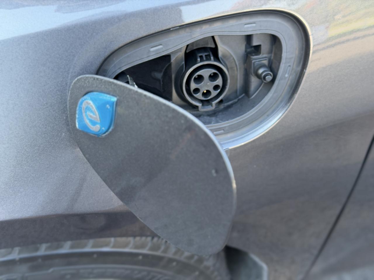 Chrysler Pacifica Hybrid  2021