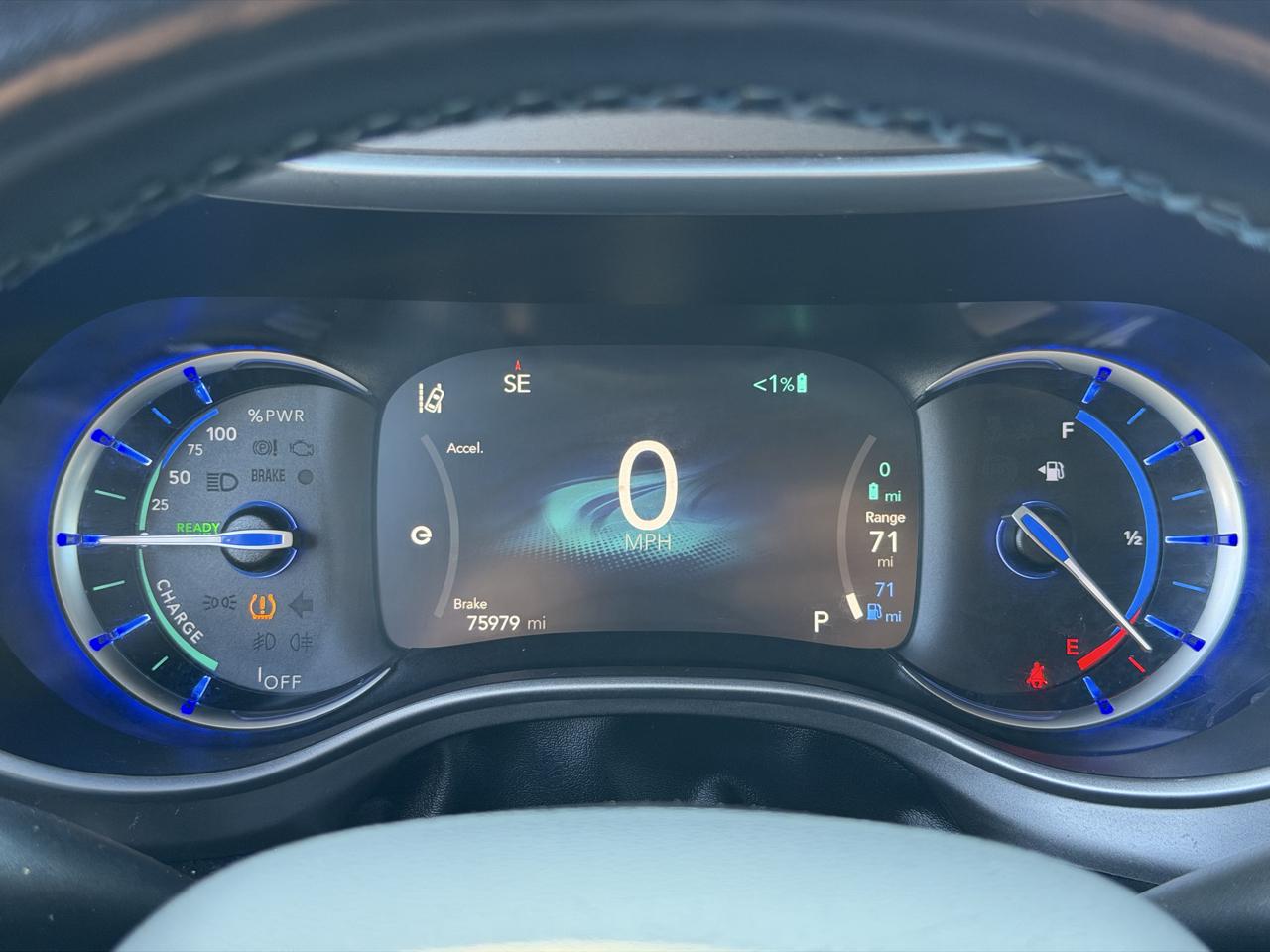 Chrysler Pacifica Hybrid  2021