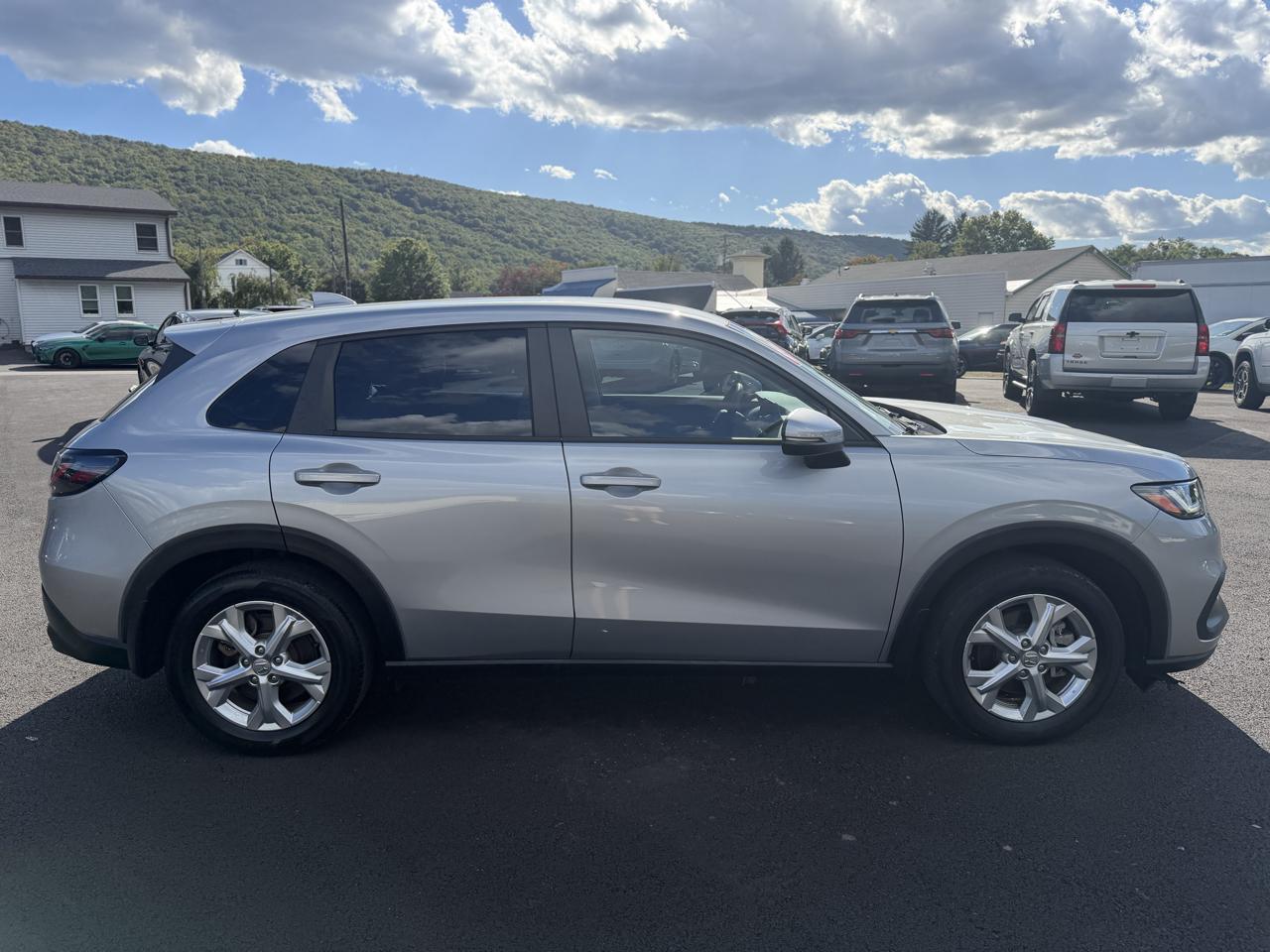 Honda HR-V  2023