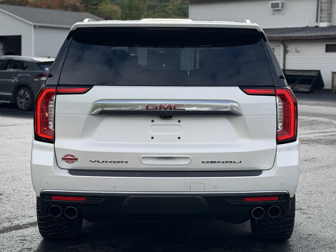 GMC Yukon  2021