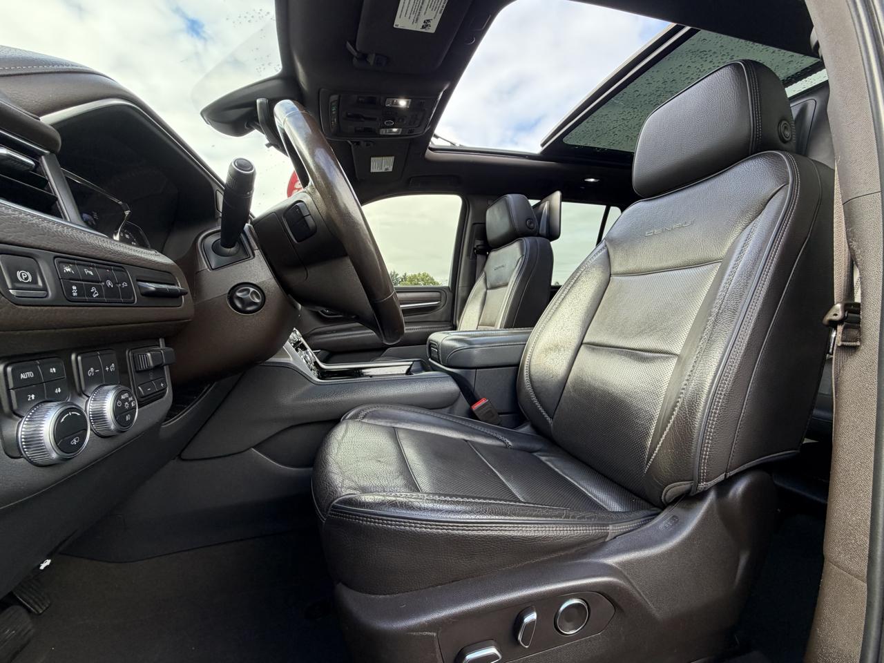 GMC Yukon  2021