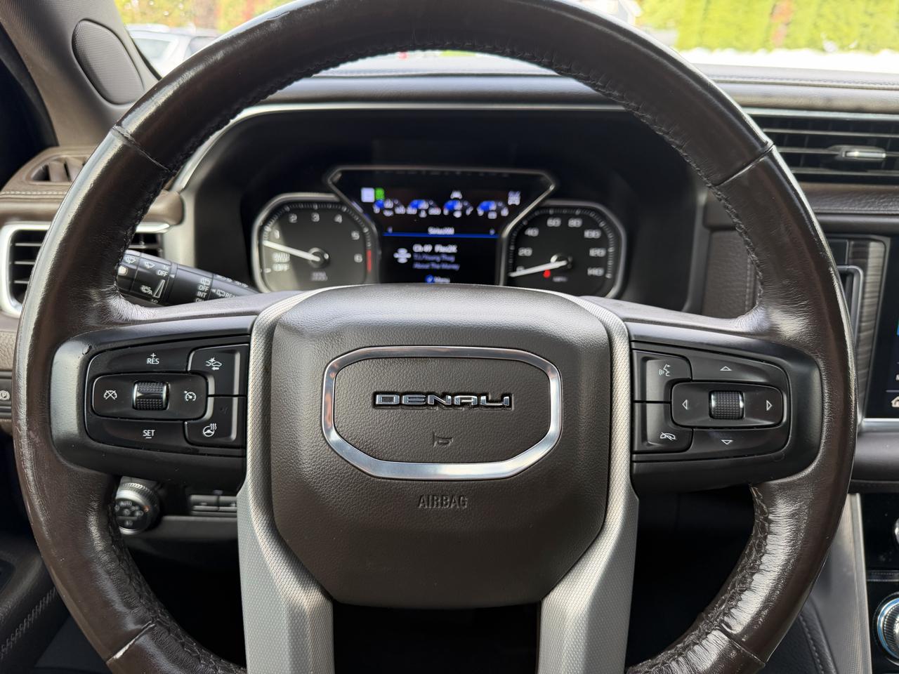 GMC Yukon  2021