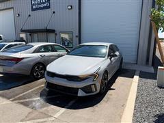 2025 Kia K5 