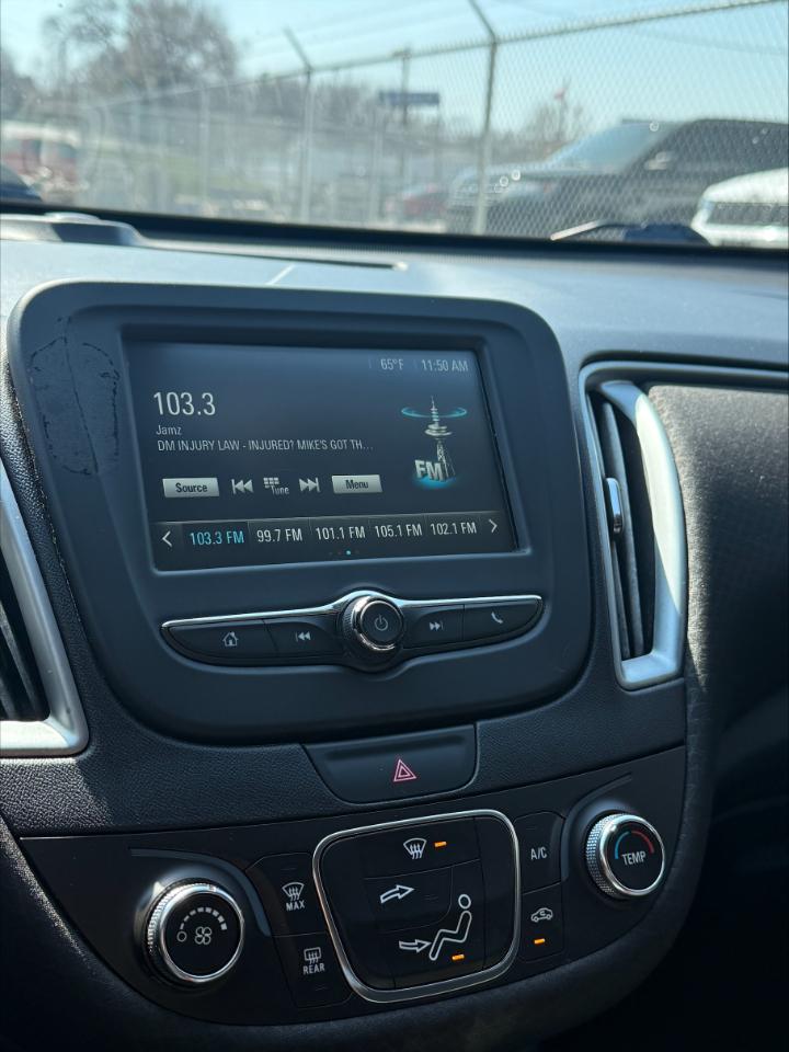 Chevrolet Malibu  2018