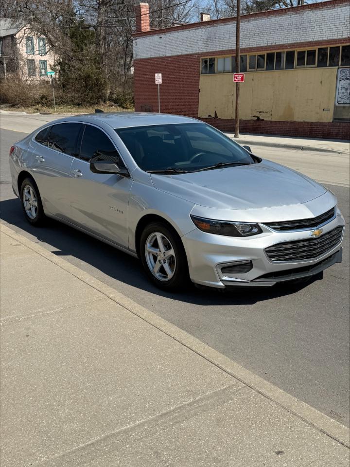 Chevrolet Malibu  2018