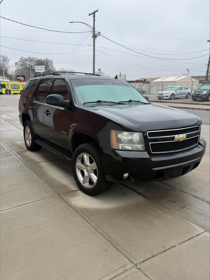 Chevrolet Tahoe  2010