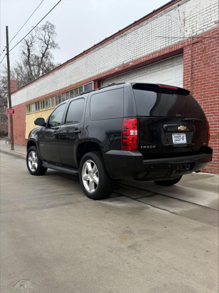 Chevrolet Tahoe  2010