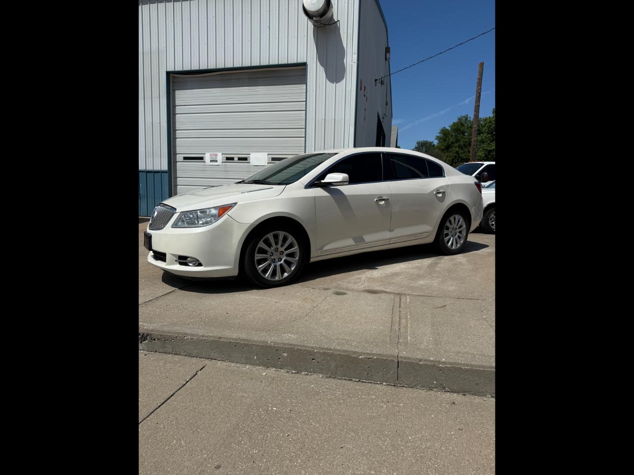 Buick LaCrosse  2013