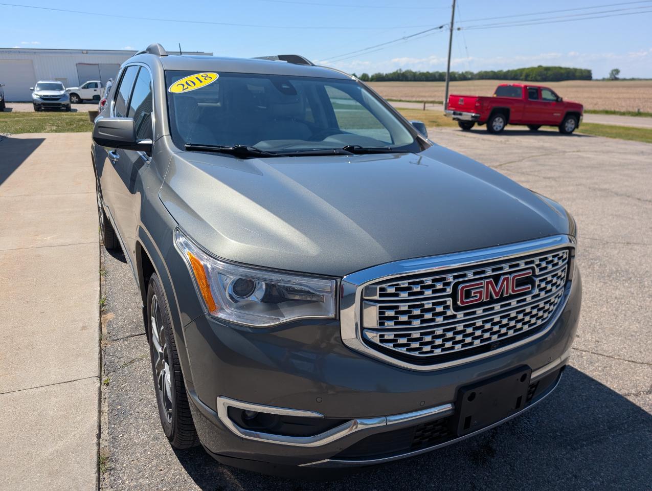 GMC Acadia Denali AWD 2018