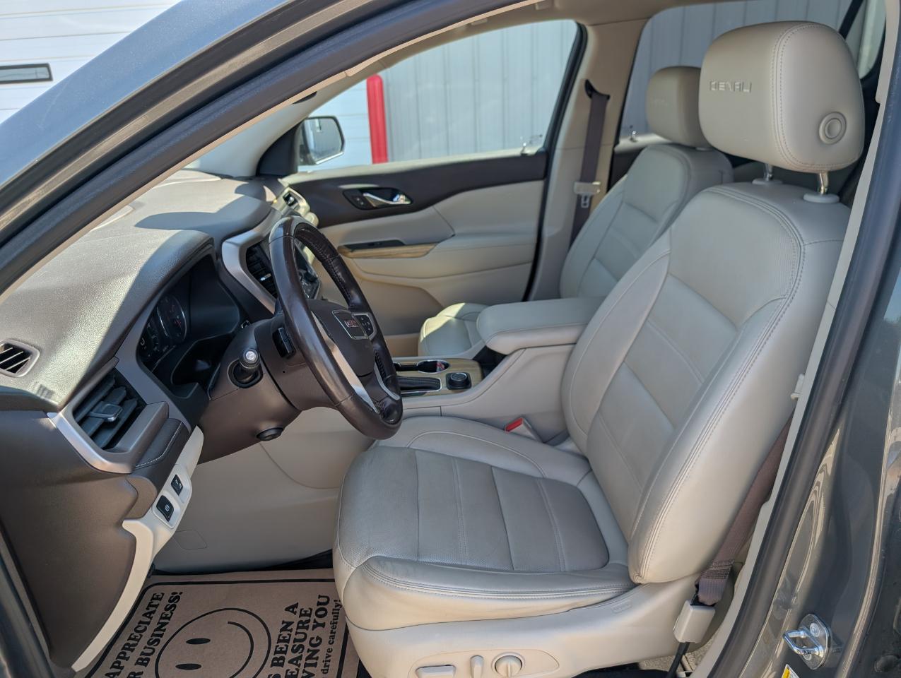 GMC Acadia Denali AWD 2018