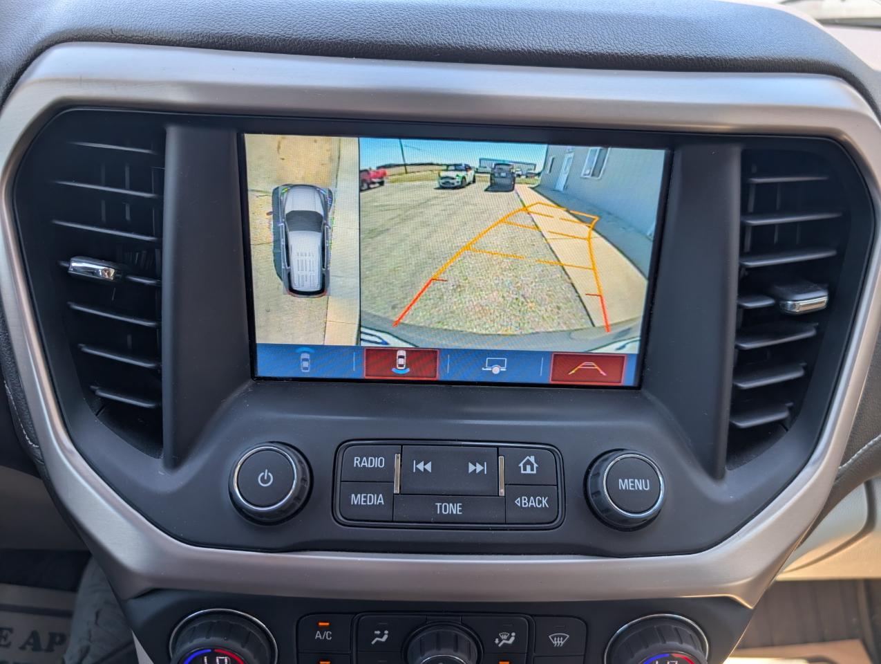 GMC Acadia Denali AWD 2018