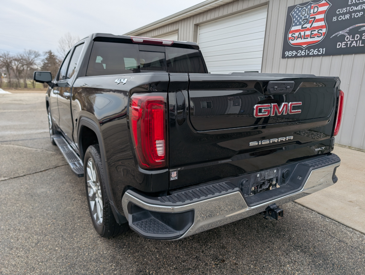 GMC Sierra 1500 SLT Crew Cab 4WD 2023