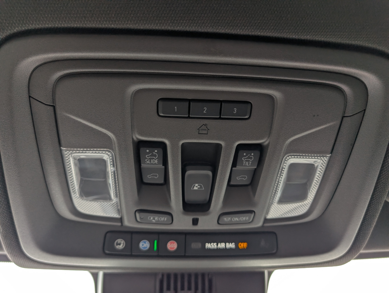 GMC Sierra 1500 SLT Crew Cab 4WD 2023