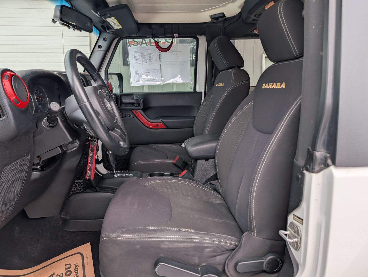 Jeep Wrangler Sahara 4WD 2013