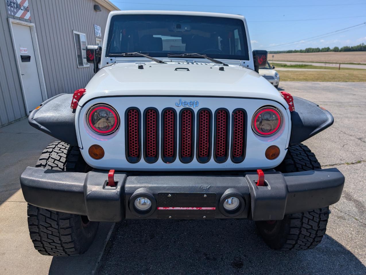 Jeep Wrangler Sahara 4WD 2013