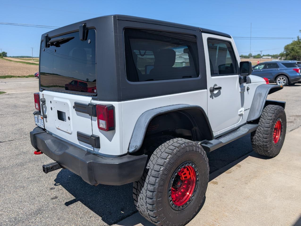 Jeep Wrangler Sahara 4WD 2013